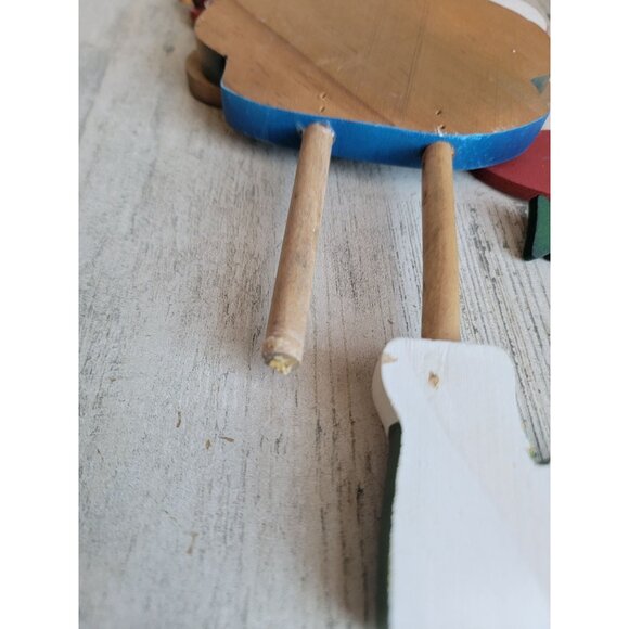 Gingerbread folk AS IS wooden heart tree xmas decor candy cane - Picture 7 of 8